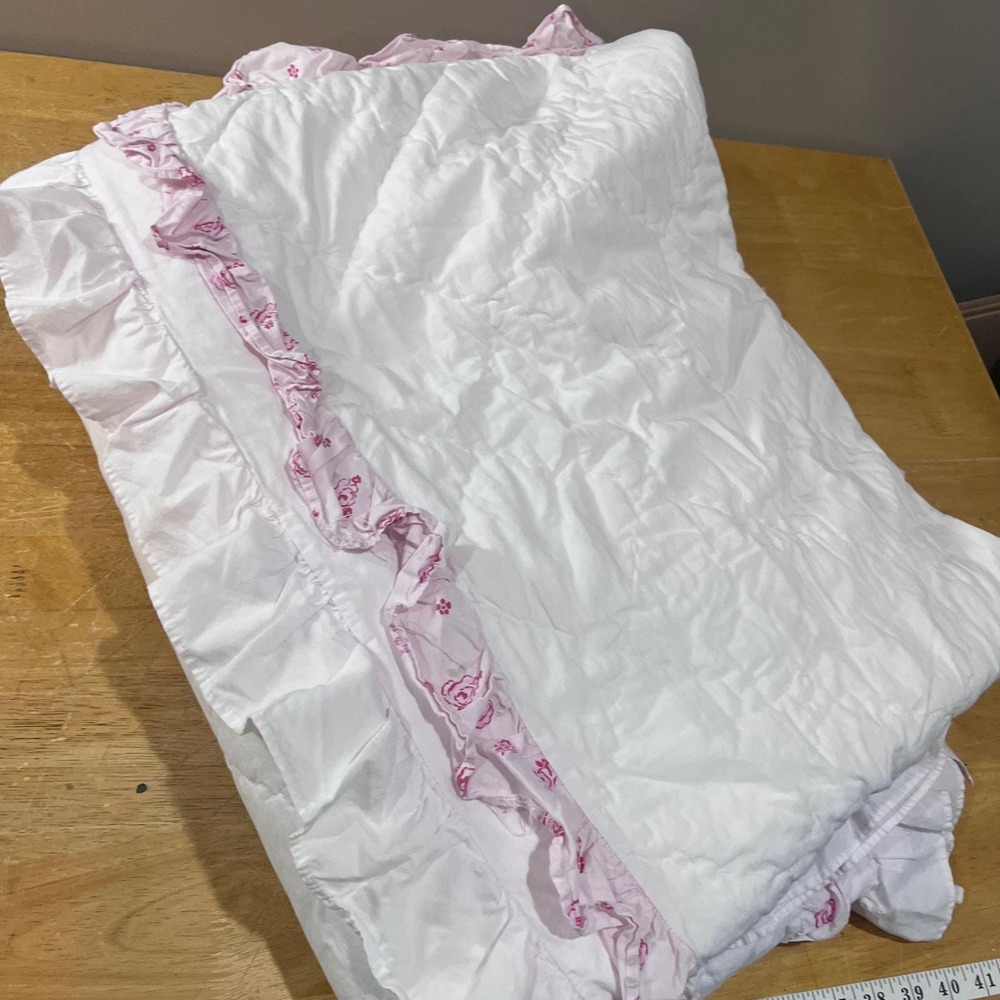 Simply Shabby Chic Pink White Ruffled Floral Full Size Comforter Cotton Cottage